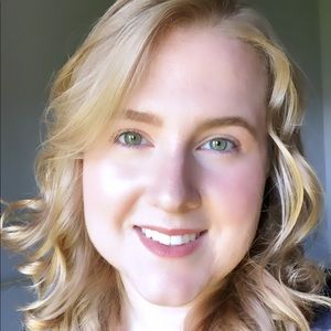 Meet your Posher, Maxine-amelie